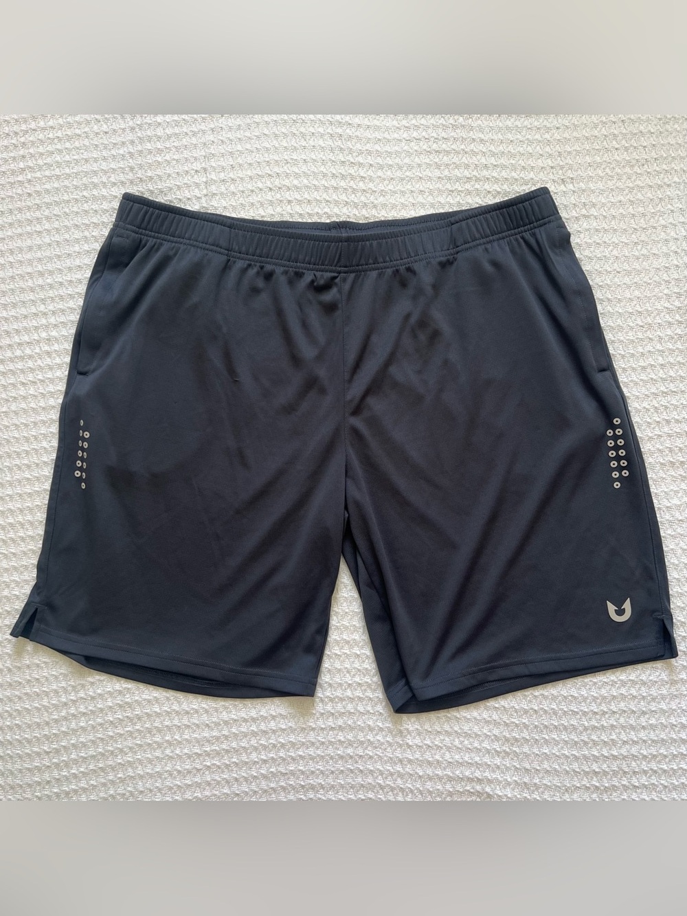Northyard Men's Charcoal Athletic Shorts with Reflective Details